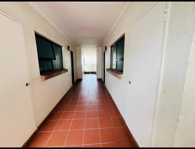 2 BEDROOM PROPERTY TO RENT IN STRELITZIA